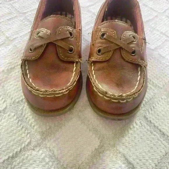 Carters penny loafers boys size 8 - Picture 6 of 7